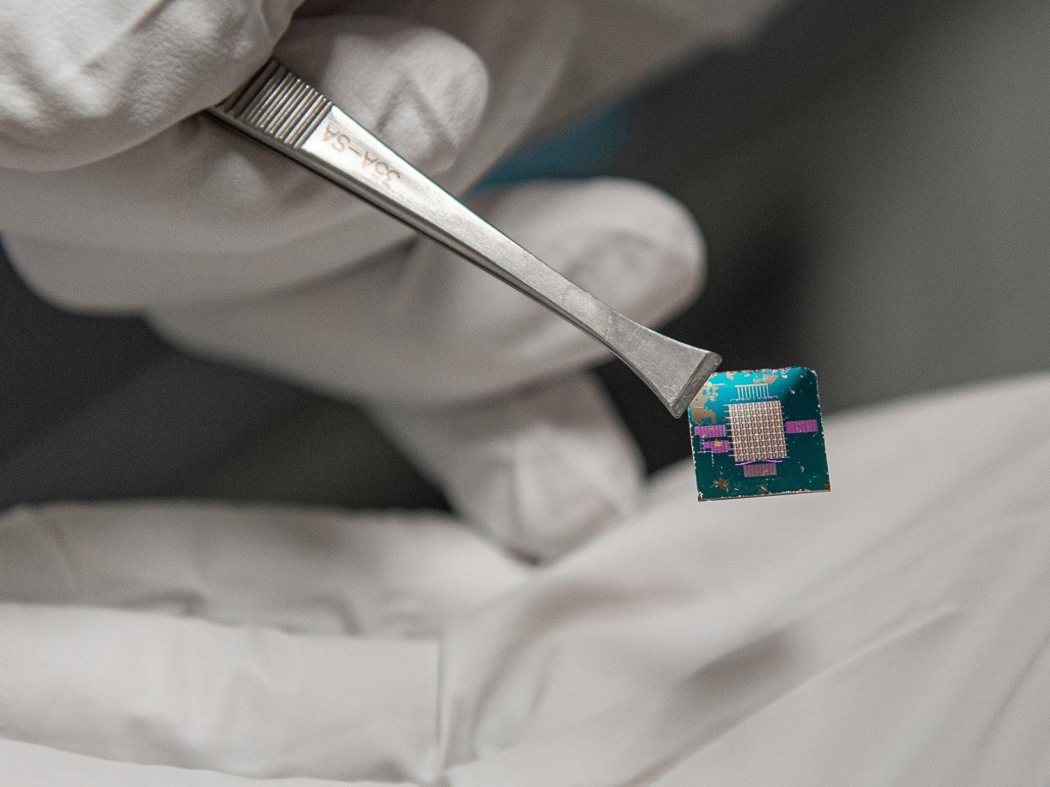 Smart Chips That Enhance Data Protection.