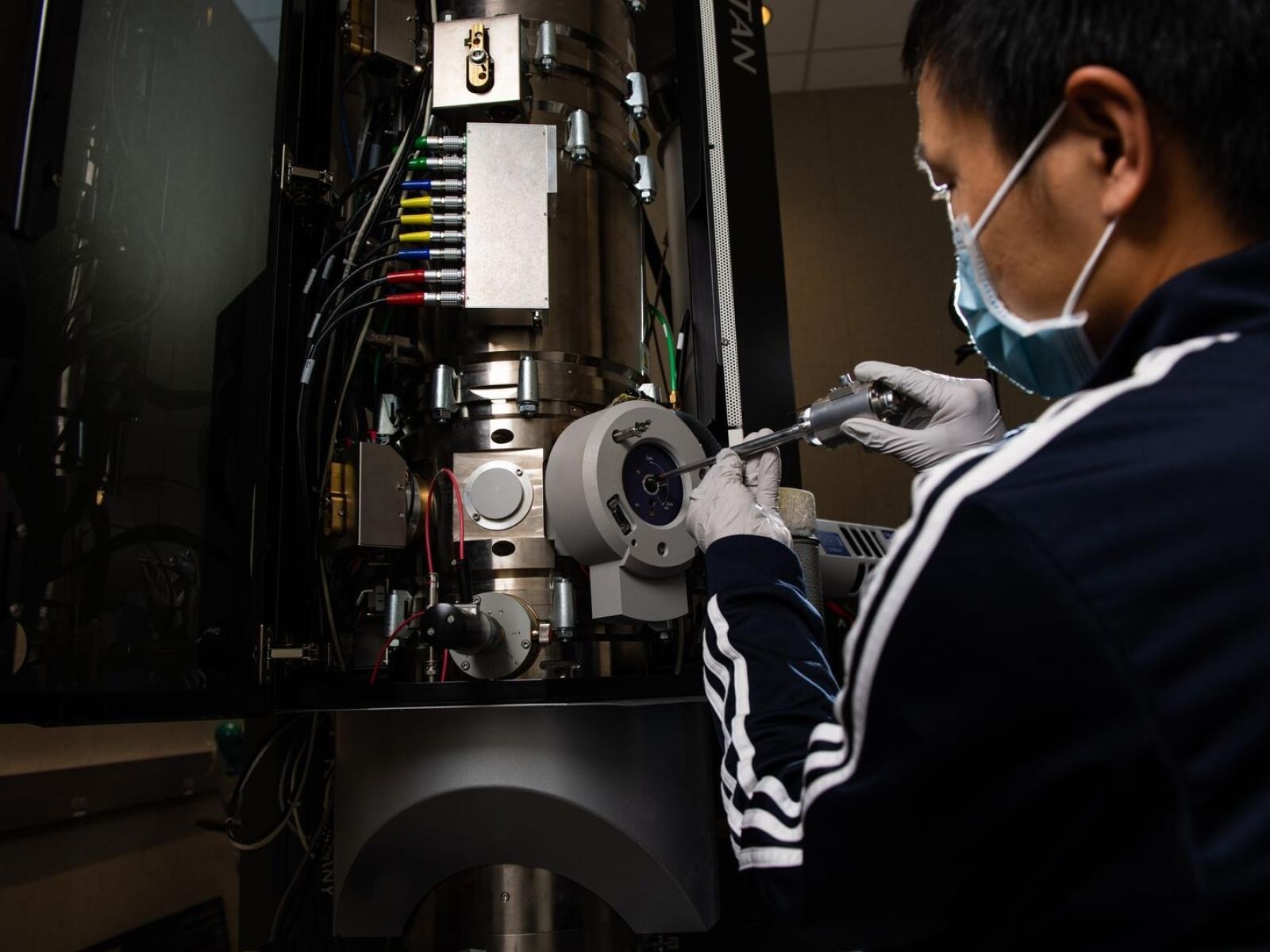 The Source of Rechargeable Battery Failure