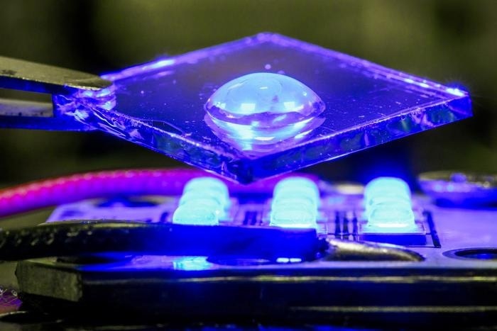 Light and Air: The Dynamic Duo Behind Organic Semiconductor Conductivity