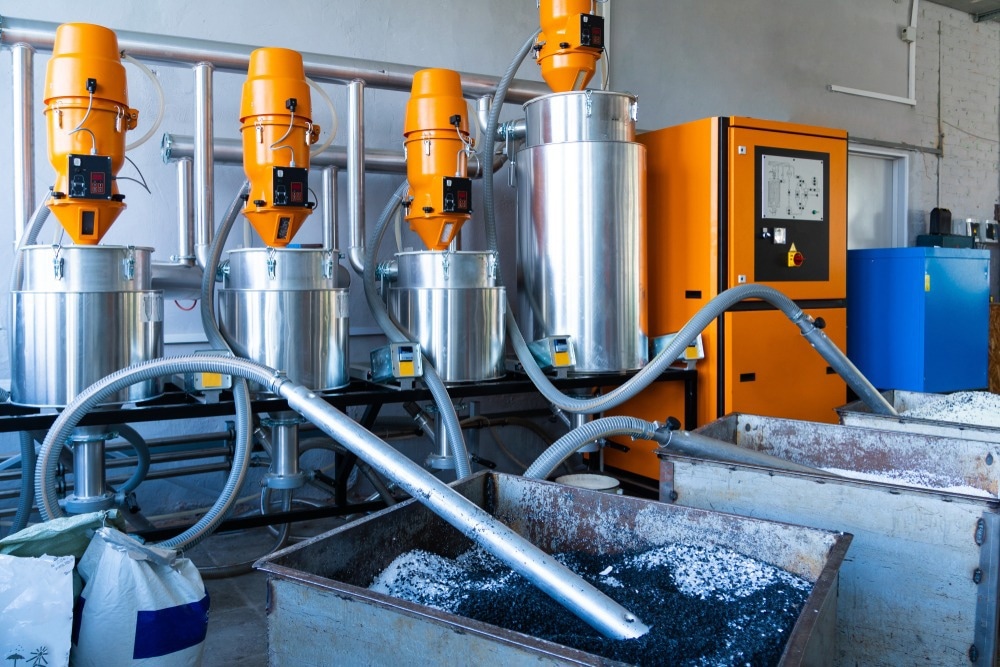 Temperature-Dependent Compression Behavior of Expanded Thermoplastic Polyurethane