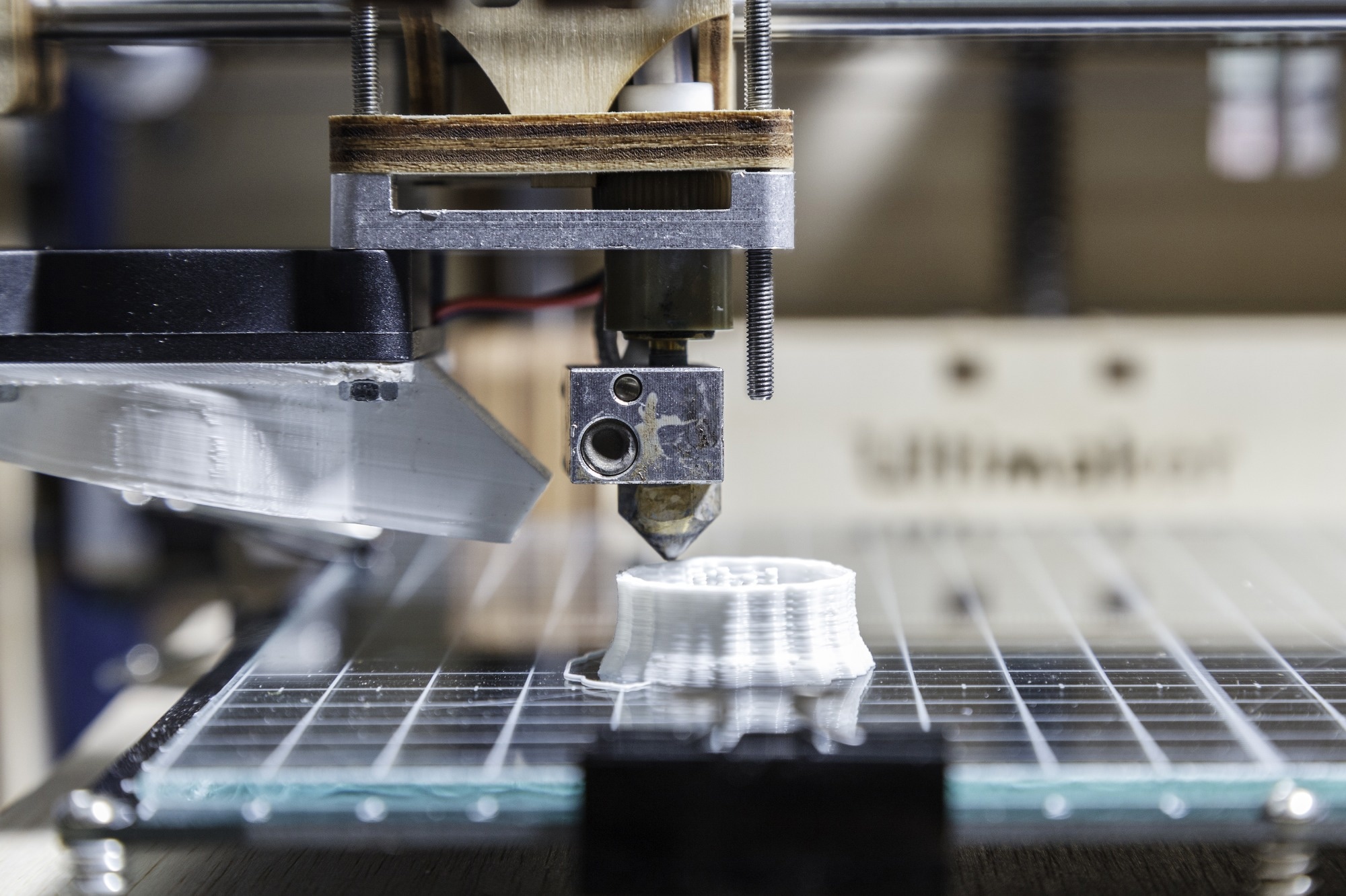 Fighting E-Waste with a New Flexible Substrate Material
