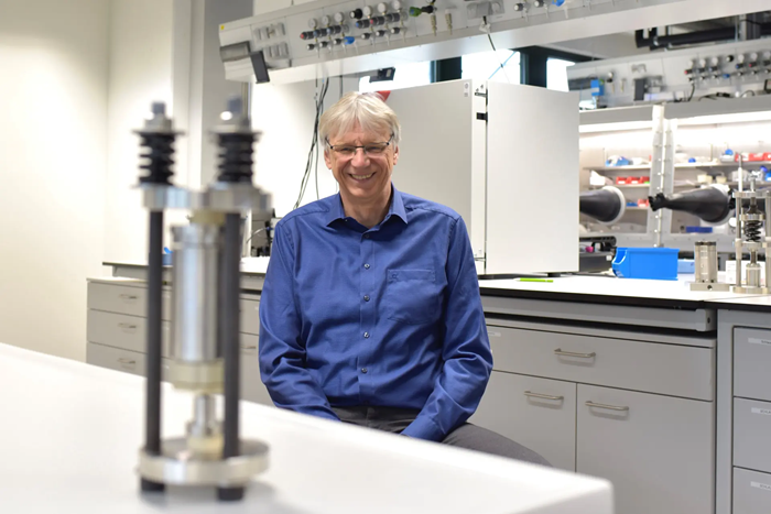 Professor Thomas F. Fässler in his laboratory at the Chair of Inorganic Chemistry with Focus on Novel Materials. Image Credit: Technical University of Munich