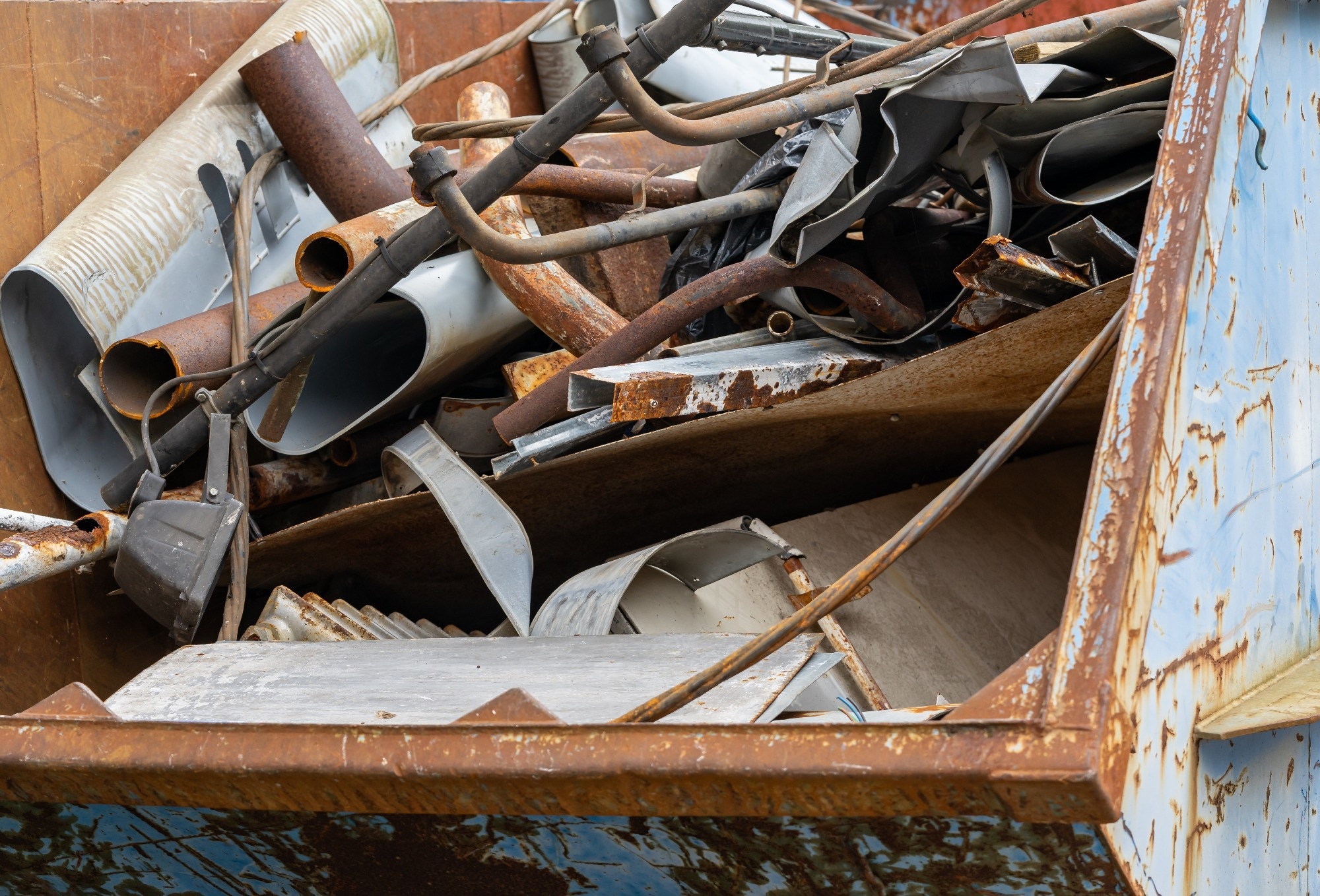 New Electrochemical Method Turns PVC Waste into Useful Plastics