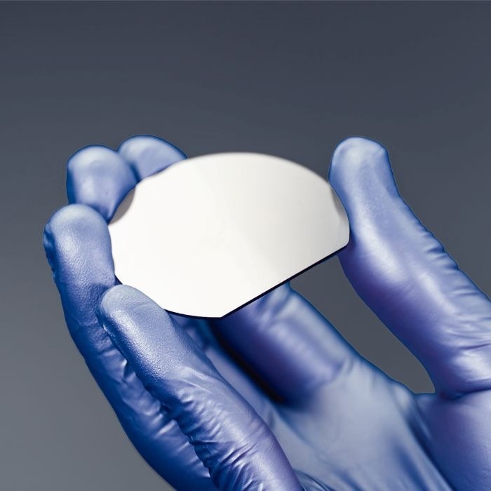 Element Six and Orbray Accelerate Wafer-Scale Single Crystal Diamond for Volume Production