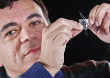 Stretchable Electrodes Help Study The Effects of Heart Attacks and Brain Injuries