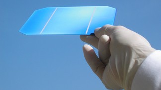 Hybrid Technology Enhances Performance of Photovoltaic Cells