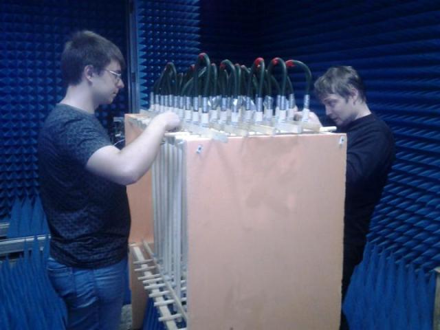 Study on Photonic Crystal-Metamaterial Phase Transition Could Help Create New Electromagnetic Materials