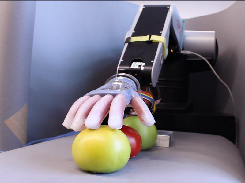 Researchers Create 3D-Printed Soft Robotic Hands with Sensory Feelings