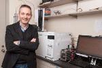 Novel Project to Develop Efficient Catalytic Methods to Replace Rare Metals with Inexpensive Metals