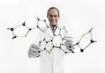 International Chemist Team Develop Polymer with Unique Optical and Electric Properties