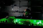 Researchers Observe Semiconductor-Metal Transition Using Ultrafast Electron Diffraction