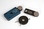Circular Polarization Spectroscopy of Microscopic Samples