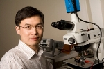 Small Droplets Can Self-Propel Themselves from Hydrophobic Thin Fibers