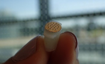 Researchers Invent Microneedle Drug Monitoring System for Painless Drug Delivery