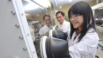 Simple Electrical Doping Method Could Minimize Cost of Organic PV and Polymer Solar Cells