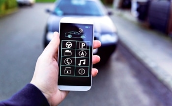 New Technology Could Help Drivers and Self-Driving Cars to Avoid Collision