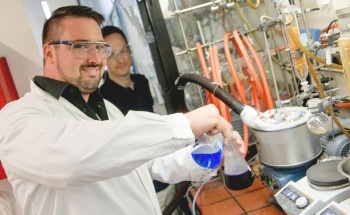 Selenium Compounds Could Offer Several Advantages Compared with Traditional Metal Catalysis