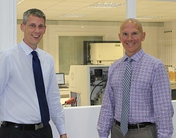 Professor Mark Shiflett Visits Hiden Isochema To Celebrate 15 Years Of Successful Collaboration