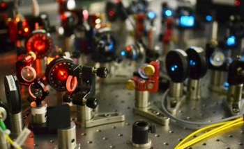 Study Focuses on Effective Isolation of Ions in Optical and Electrostatic Traps