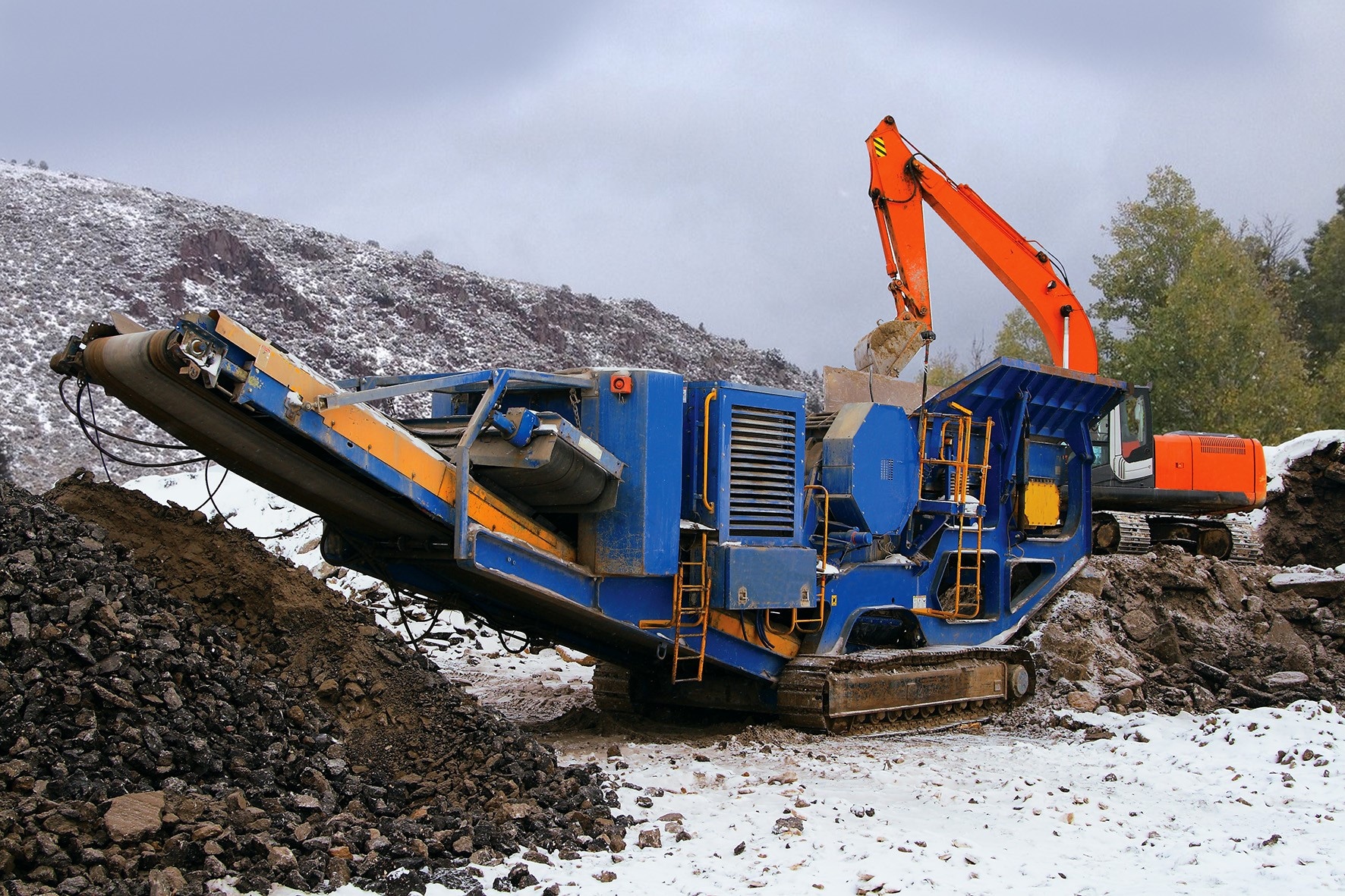 Monitoring Oil Flow to Critical Bearings in Heavy Machinery