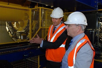 Safety and electric power high on list of priorities as rail institute joins Network Rail’s University Strategic Partnership programme