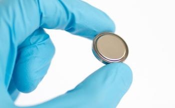 Researchers Test New Materials for Sustainable, Economical Batteries