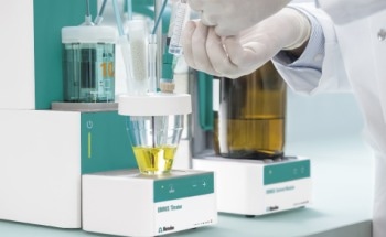 Karl Fischer Titration Made Easy and Safe with OMNIS