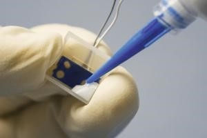 Epoxy Features Very Low Coefficient of Thermal Expansion