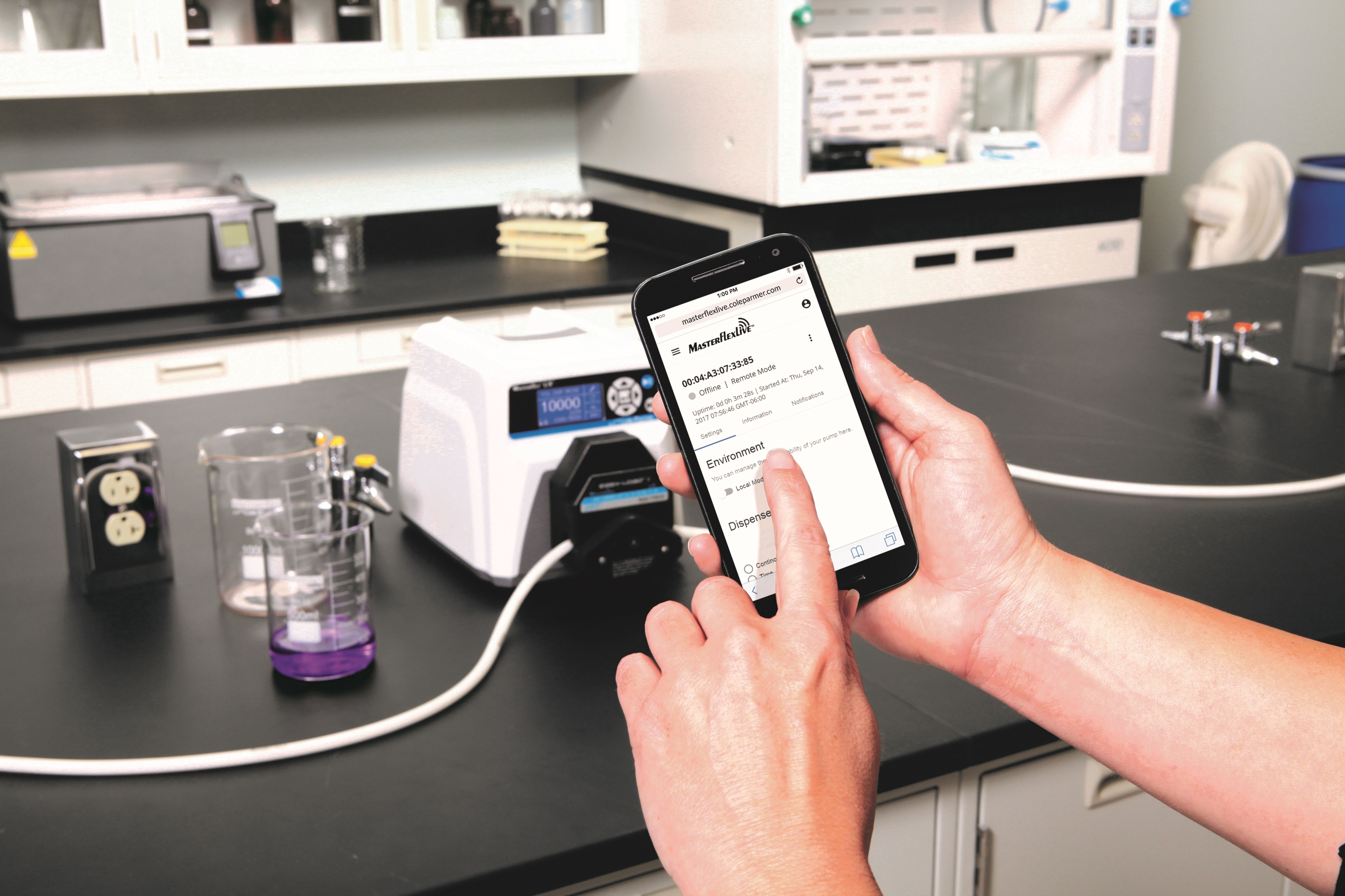  Cole-Parmer Launches MasterflexLive™ Cloud-Enabled Peristaltic Pumps 