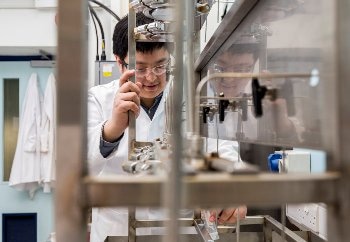 Chemical Engineers Reveal Ground-Breaking Insight into Ultrathin Membranes
