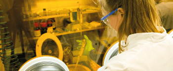 GRECO Scientists Try New Approach to Create Perovskite-Silicon Tandem