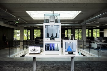 Ultimaker S5 Pro Bundle Brings Industrial Production Power to the Office 