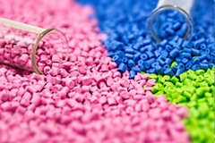 Cornell Chemists Develop a Photodegradable Polymer to Address Plastic Pollution