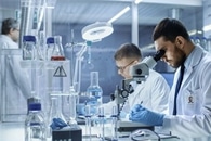 Study Accurately Measures Density of Liquid Iron Under Adverse Conditions