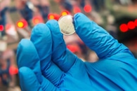 Sealing Fistulas More Effectively with Water-Immiscible Bioadhesive