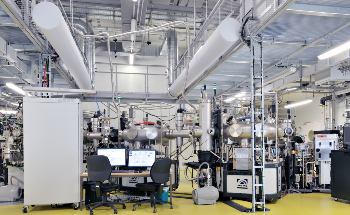 CIGSe-Based Thin-Film Solar Modules Achieve Record Efficiencies of Over 20%