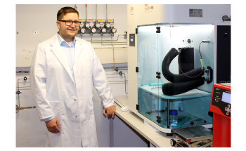 New Material for Selective Capture of CO2 from Industrial Waste Gases