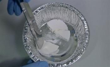 Quantifying Powder Caking Using the FT4 Powder Rheometer