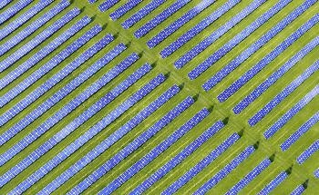 One-Sided Nanotexturing Increases Efficiency in Solar Cells