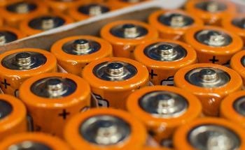 Research Focuses on Mg as Source of Secondary Batteries