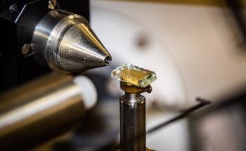 CFN Staff Scientist Focuses on Making High-Quality Materials