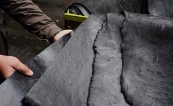 Using Oil to Facilitate Carbon-Based Fillers to Rubber Composites