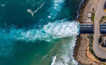 Desalinating Seawater with Nanosheets on Cotton Fabric