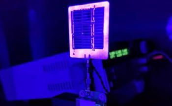 Experts Use Solar Cells for High-Speed Underwater Wireless Communication