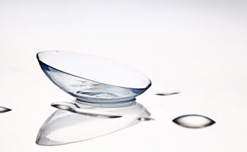 Researchers Test a Contact Lens That Can Self-Moisturize