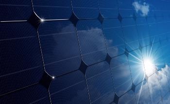Random Pyramidal Textures for Commercial Solar Cells