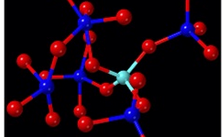 Scientists Observe Structural Features of SiO2 Under Pressure