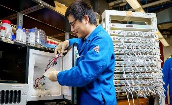 Energy-Packed Batteries That Work in Extreme Temperatures