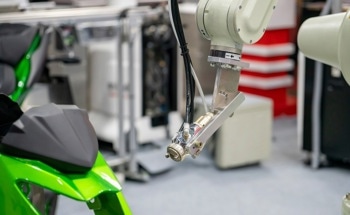 Novel Film Formation Model for Airless Spraying Robots