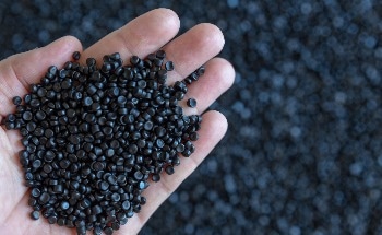 Plastics Recycling Innovation Uses Less Metal to Convert Waste into Useful Products